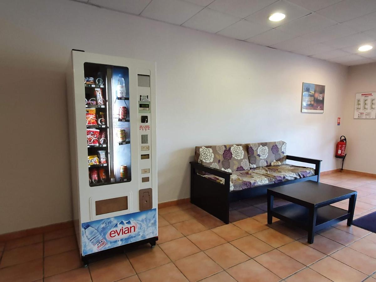 Joli appartement T2 dans résidence avec piscine, hammam et parking gratuits Carcasona Exterior foto