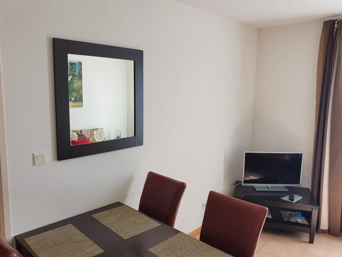 Joli appartement T2 dans résidence avec piscine, hammam et parking gratuits Carcasona Exterior foto